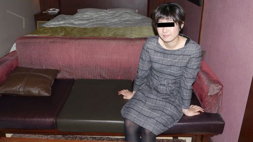 人妻熟女 053019_102 童顔熟女の大胆な不倫模様 原えり 28歳 